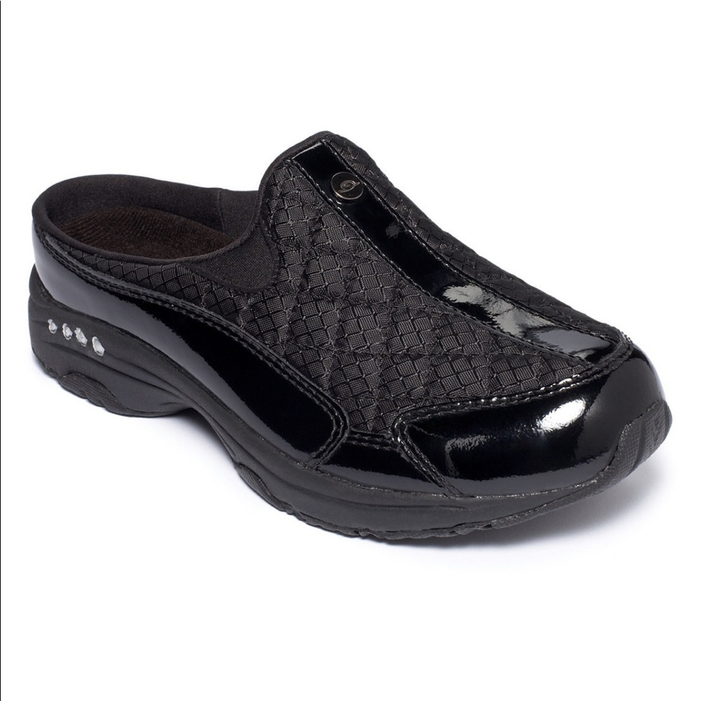 New!  Traveltime Classic Clogs